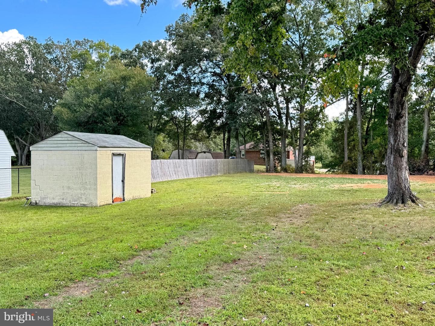 7426 Robin Road photo 58