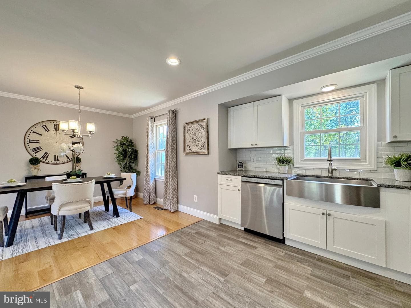 7426 Robin Road photo 7