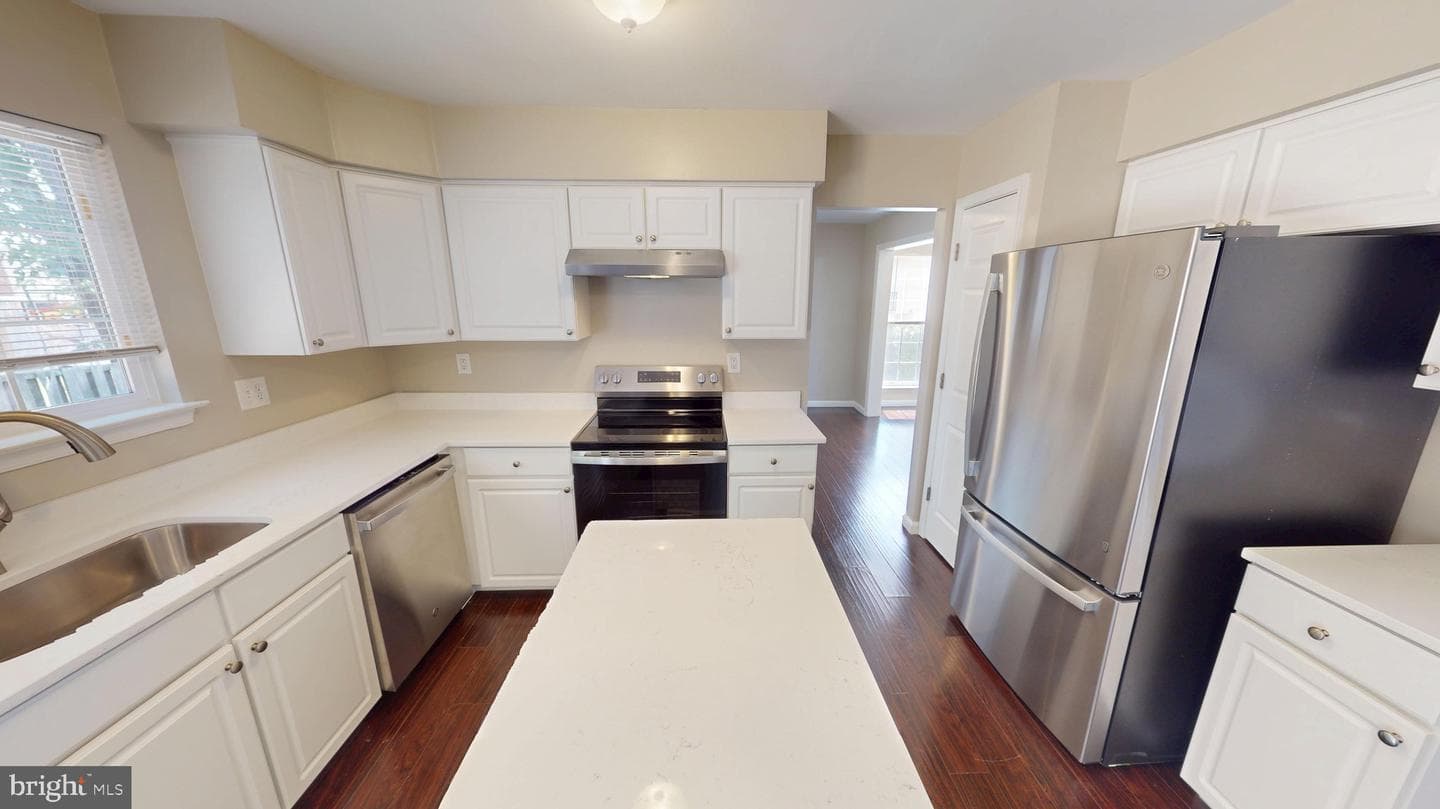 10513 Althea Court photo 24