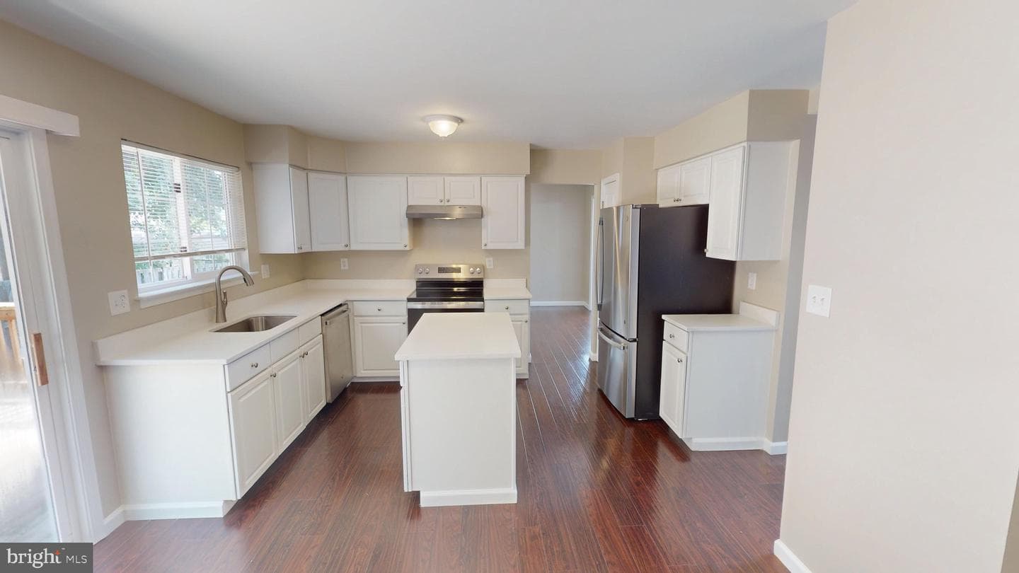 10513 Althea Court photo 29