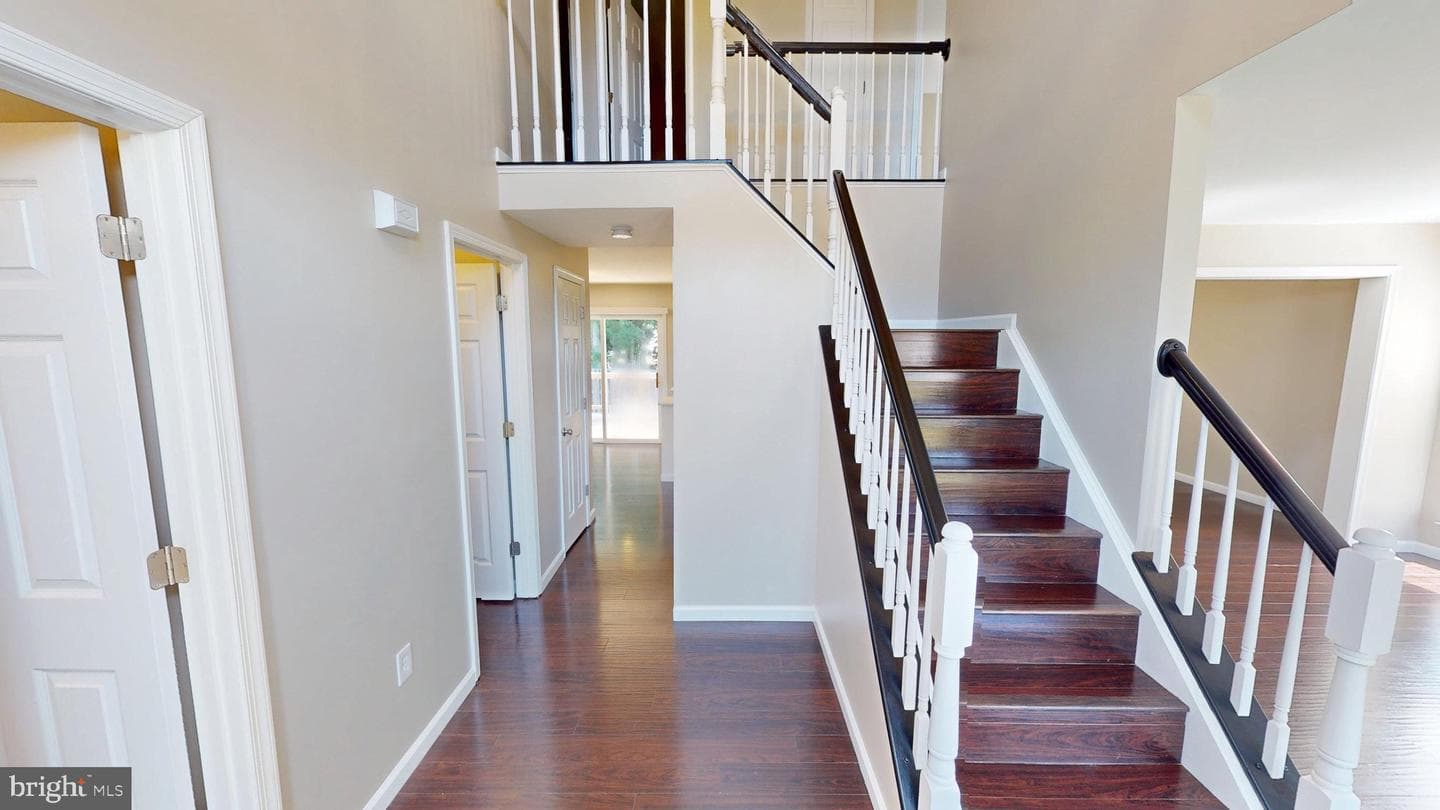 10513 Althea Court photo 3