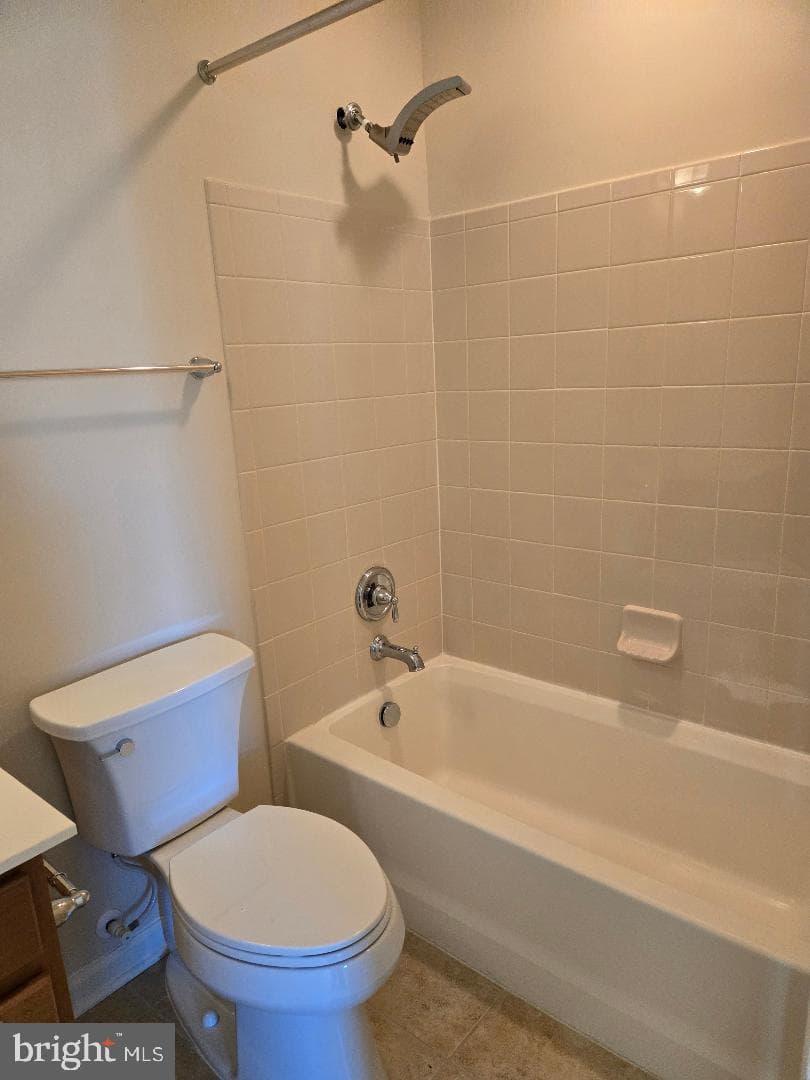 5121 Royal Birkdale Avenue photo 32