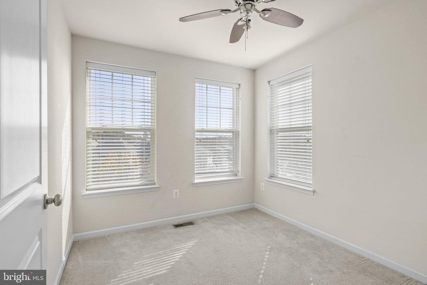 9833 Ushers Place photo 24