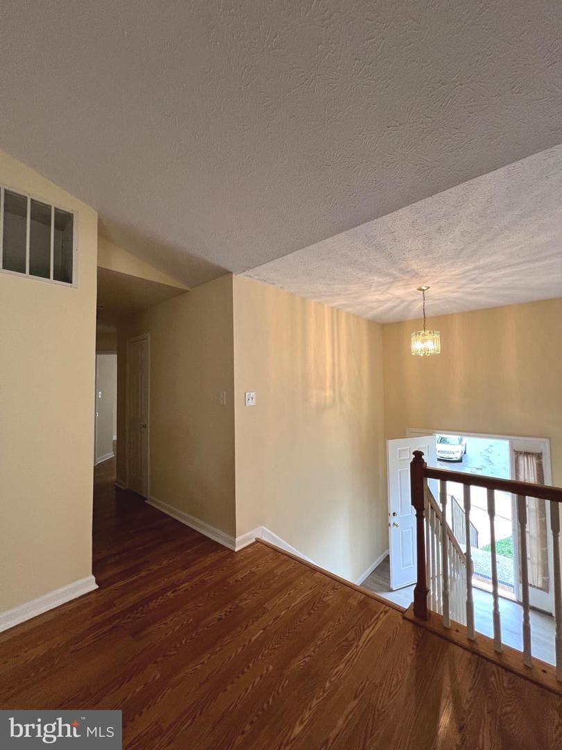 10430 Mark Drive photo 16