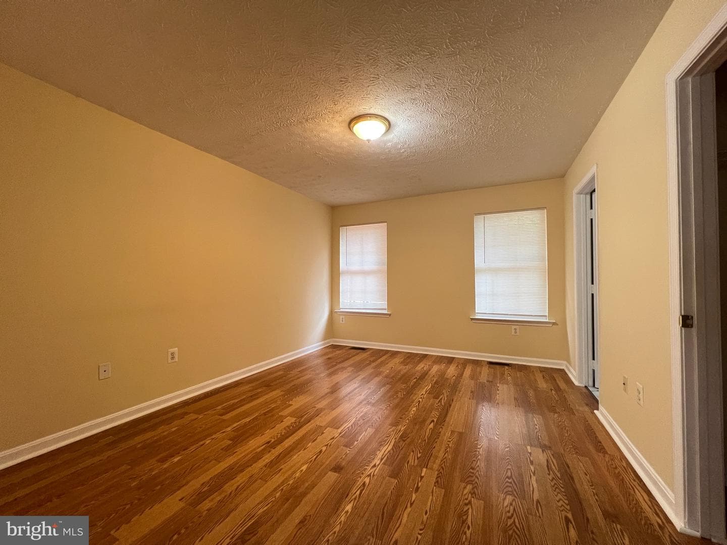 10430 Mark Drive photo 19