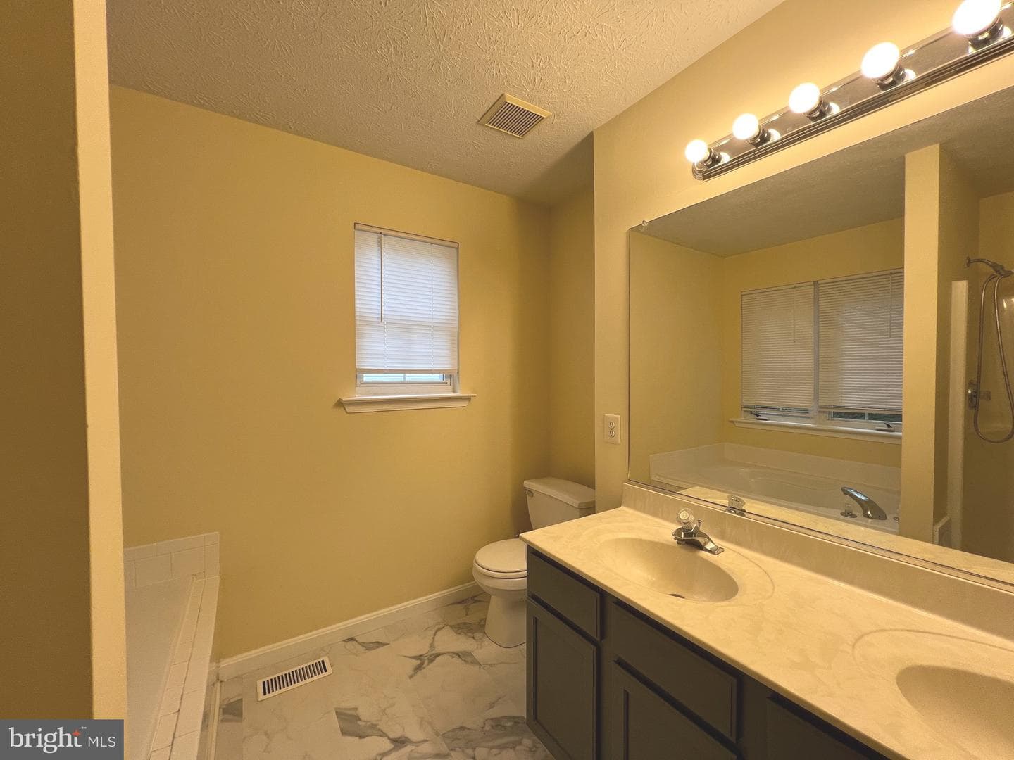 10430 Mark Drive photo 21