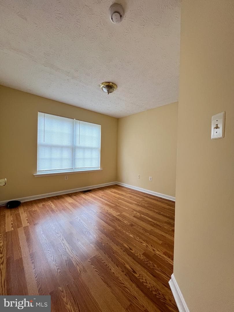 10430 Mark Drive photo 28