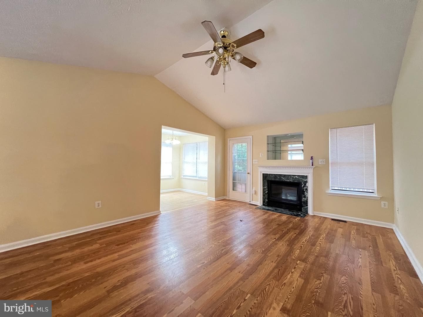 10430 Mark Drive photo 8