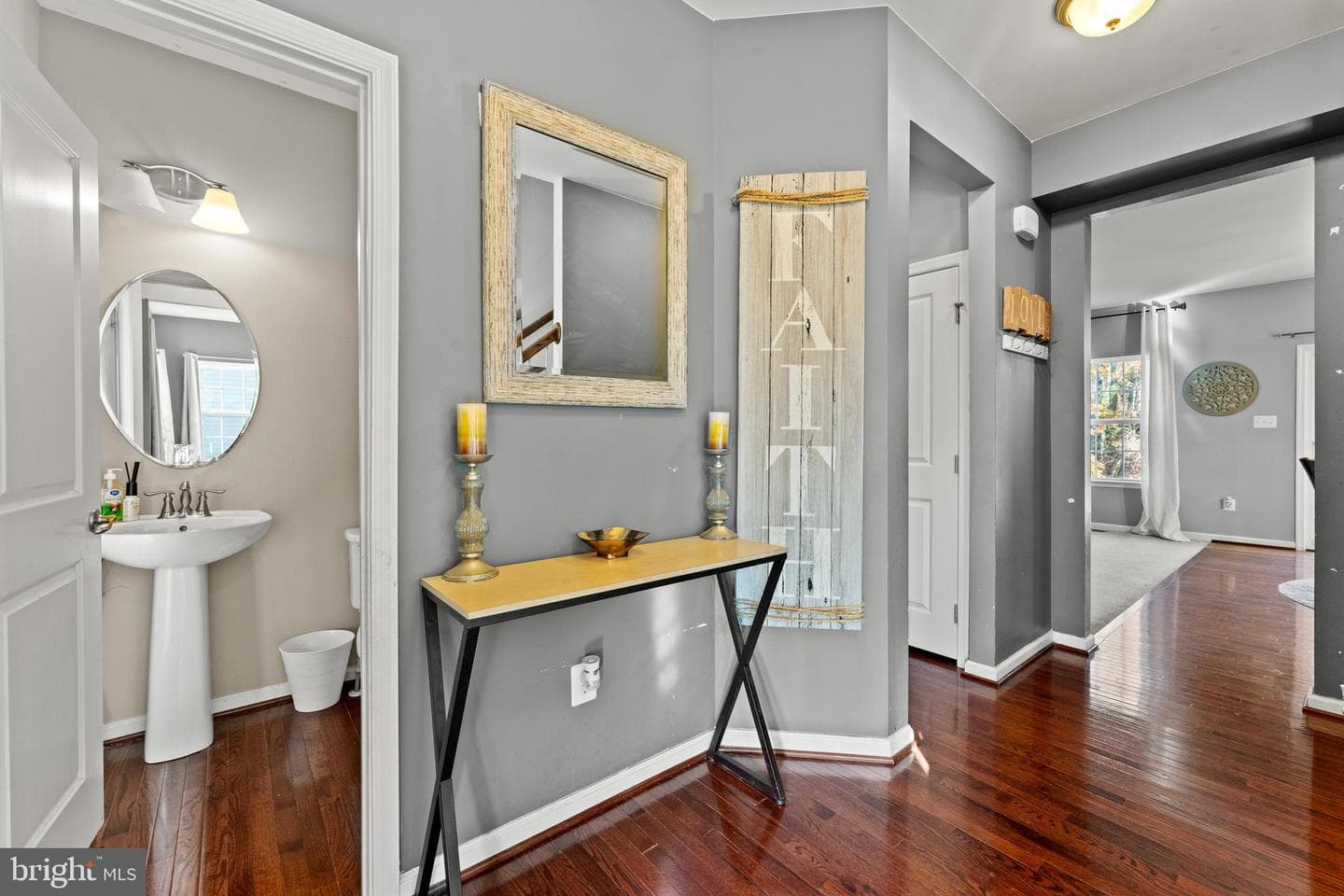 10568 Long Leaf Lane photo 2