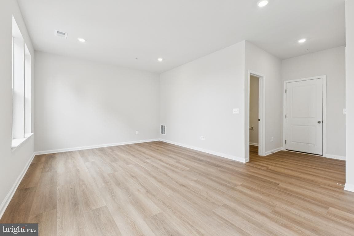 9726 Gaelic Place photo 19
