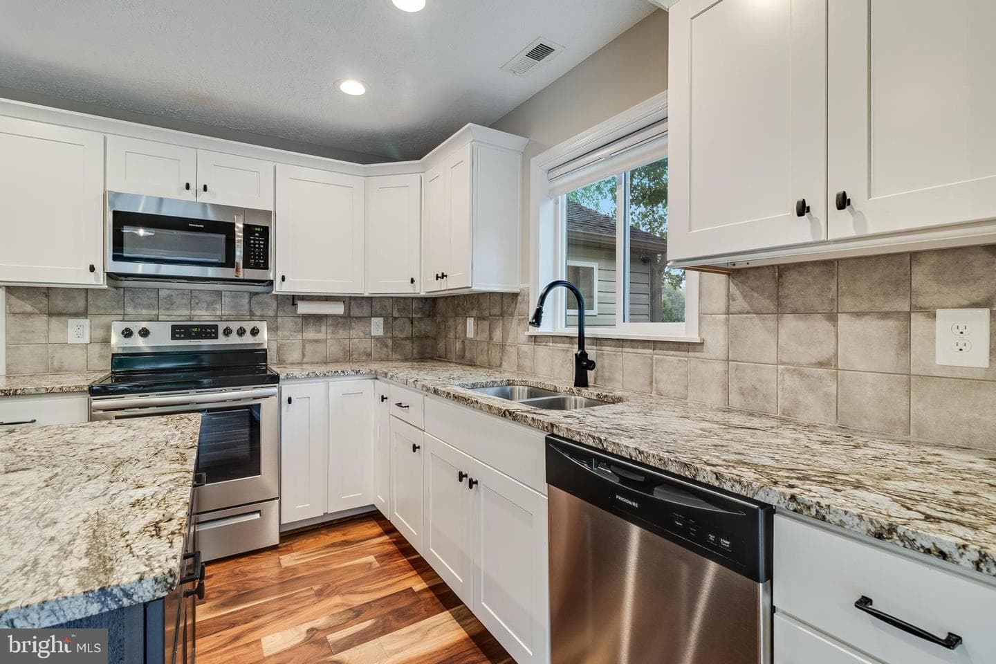 7655 Hawthorne Road photo 16
