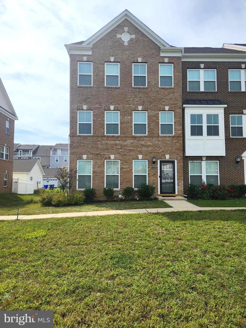 11426 Saint Luke Drive photo 2