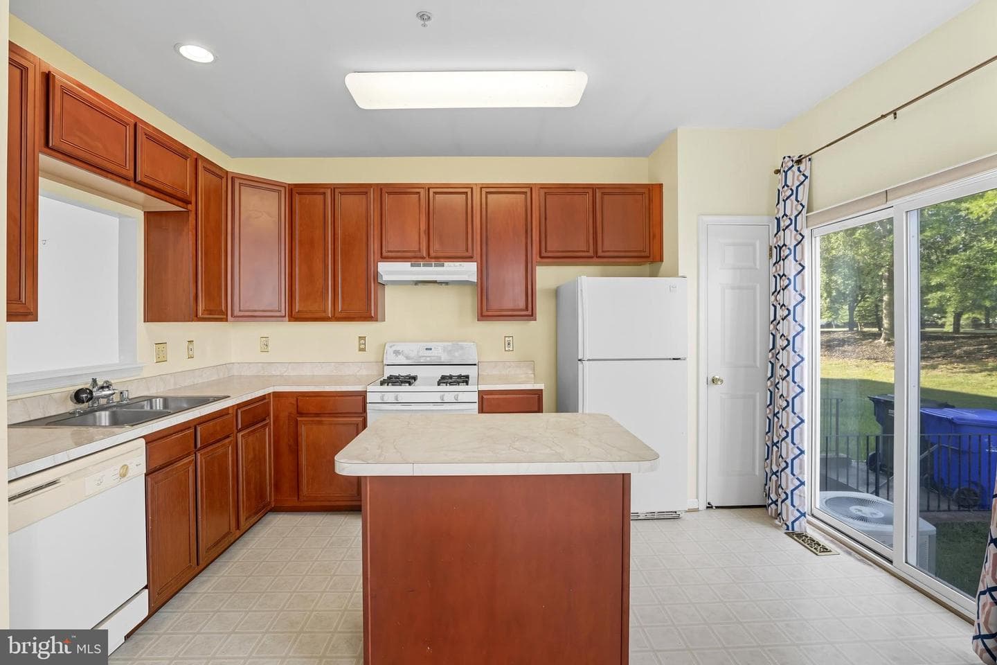 9621 Lexington Place photo 10