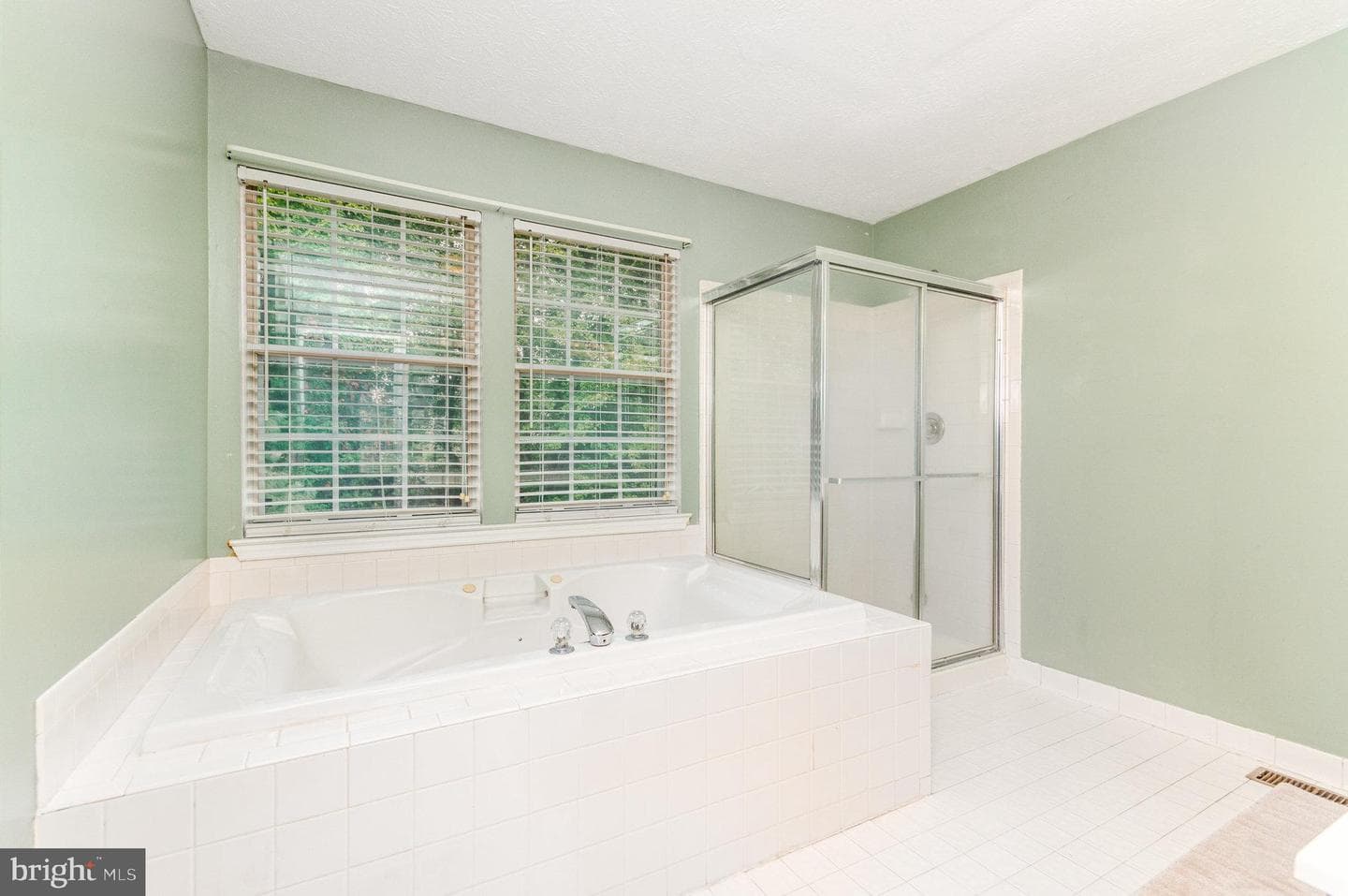 2322 Alava Court photo 21