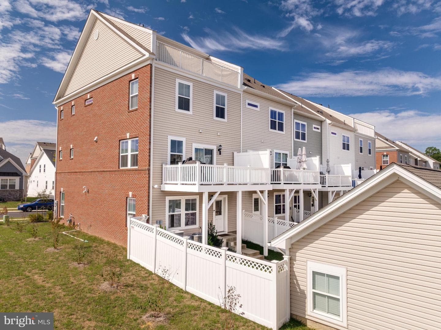 11525 Charlotte Bronte Ln photo 54