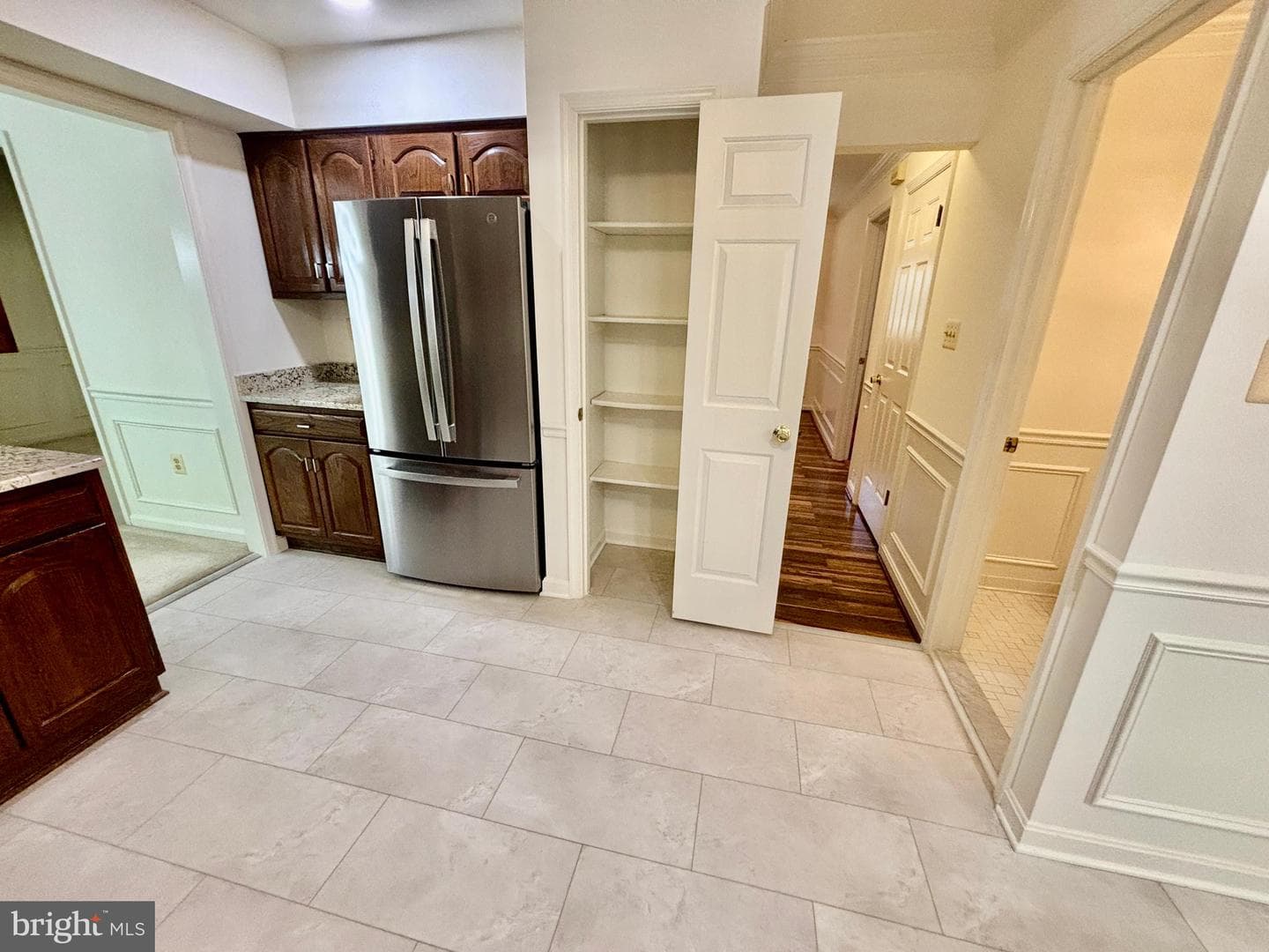 3667 Foxhall Place photo 32
