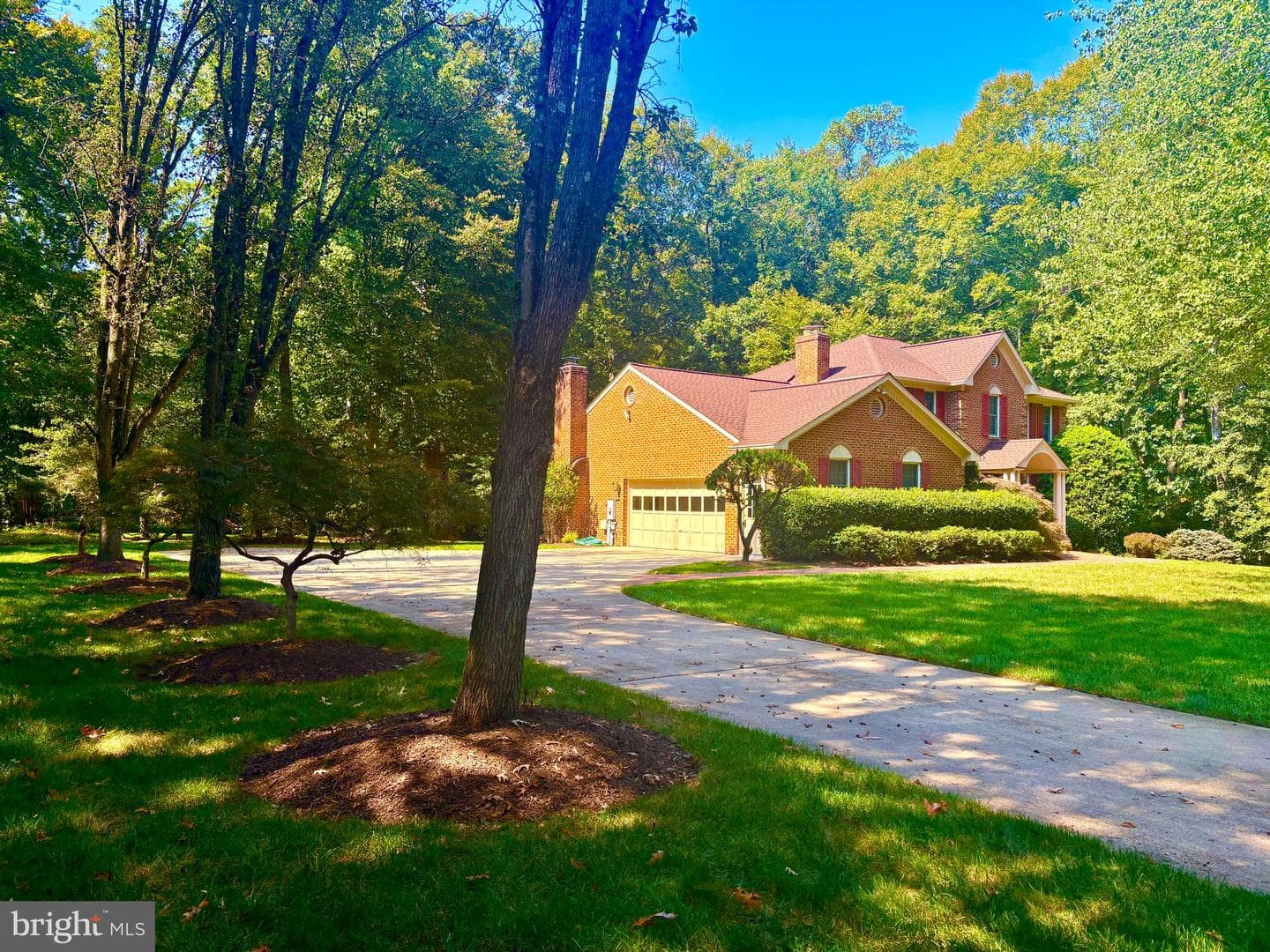 3667 Foxhall Place photo 4