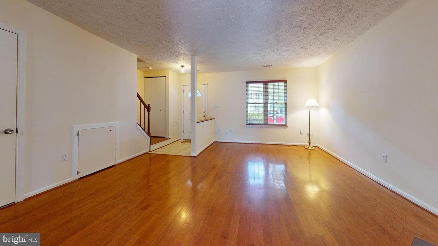 21 Meadowside Court photo 13