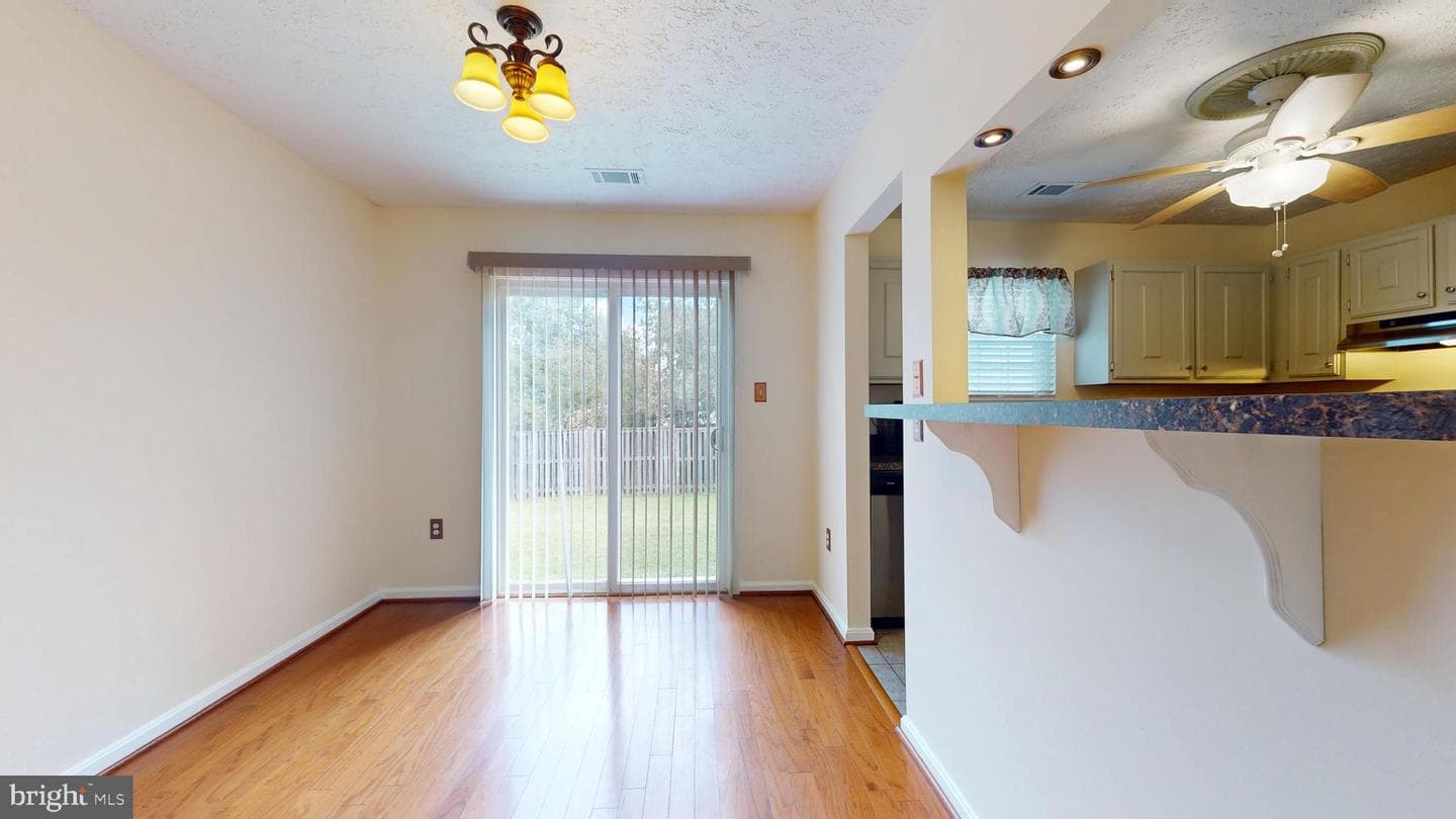 21 Meadowside Court photo 14