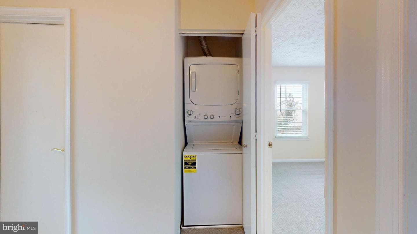 21 Meadowside Court photo 18