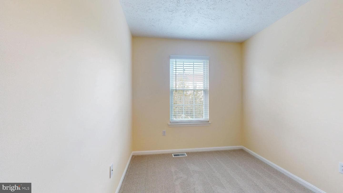 21 Meadowside Court photo 27