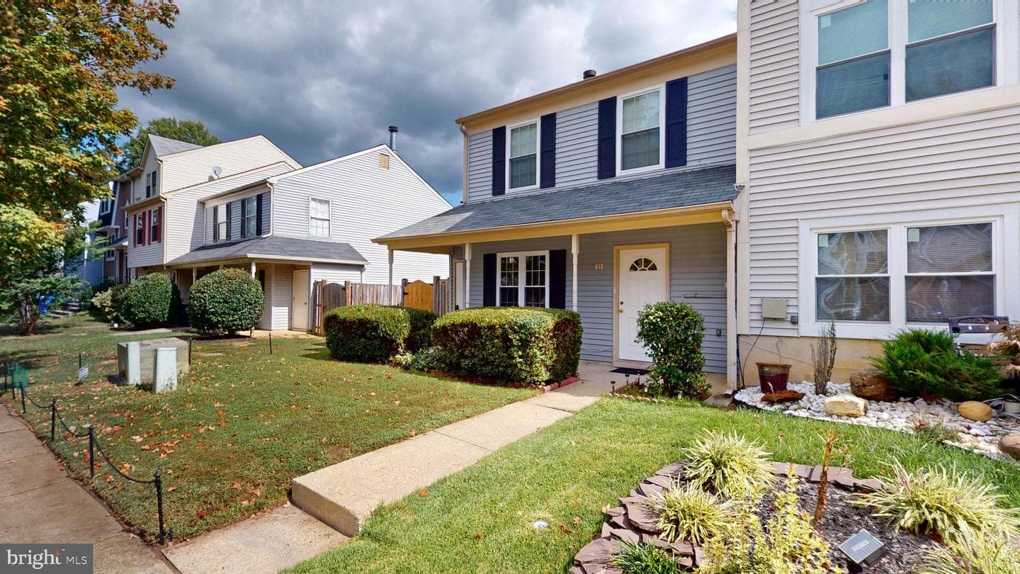 21 Meadowside Court photo 3