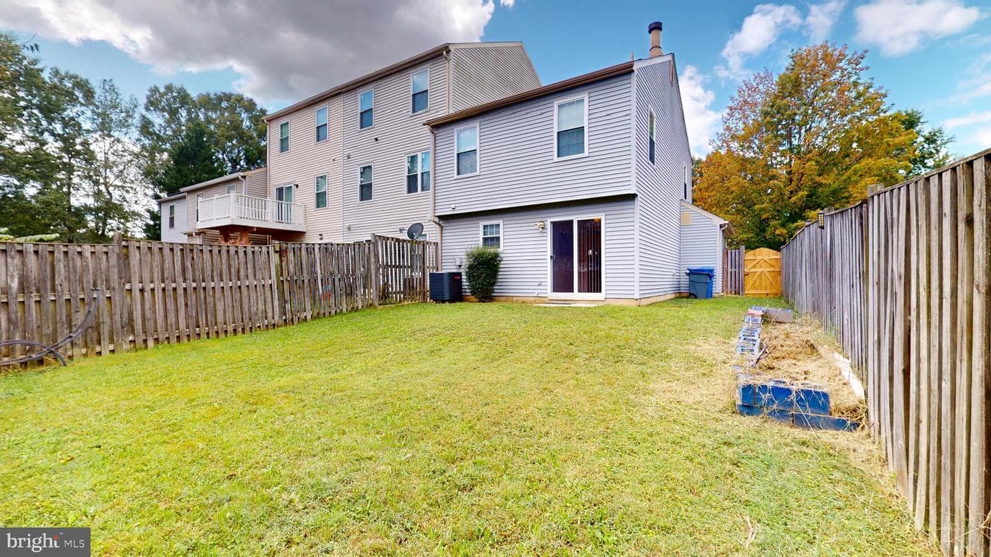 21 Meadowside Court photo 30