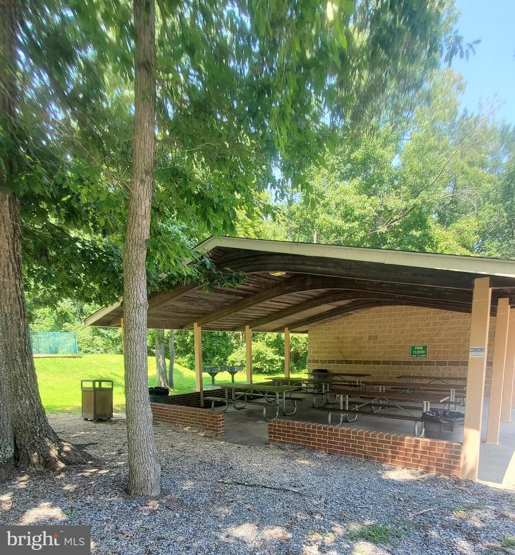 21 Meadowside Court photo 38