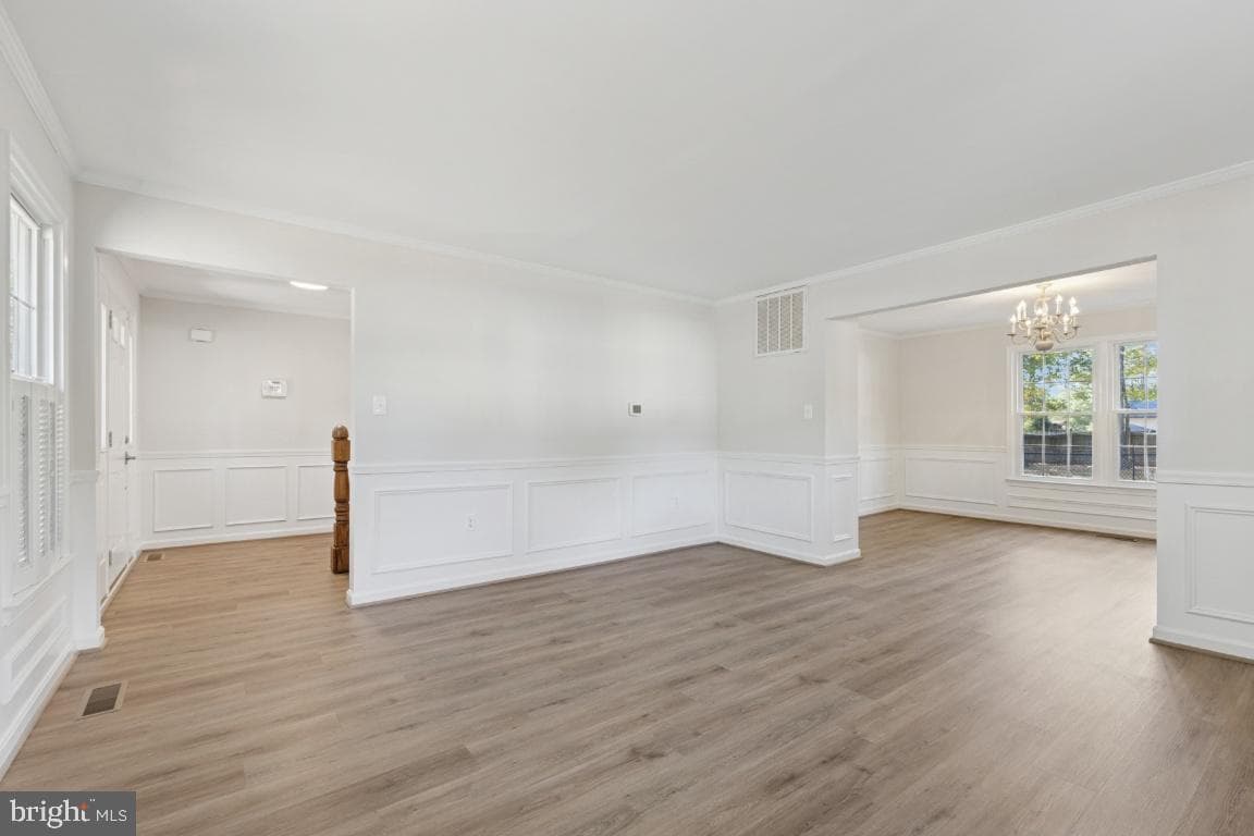 8716 Fendley Way photo 16