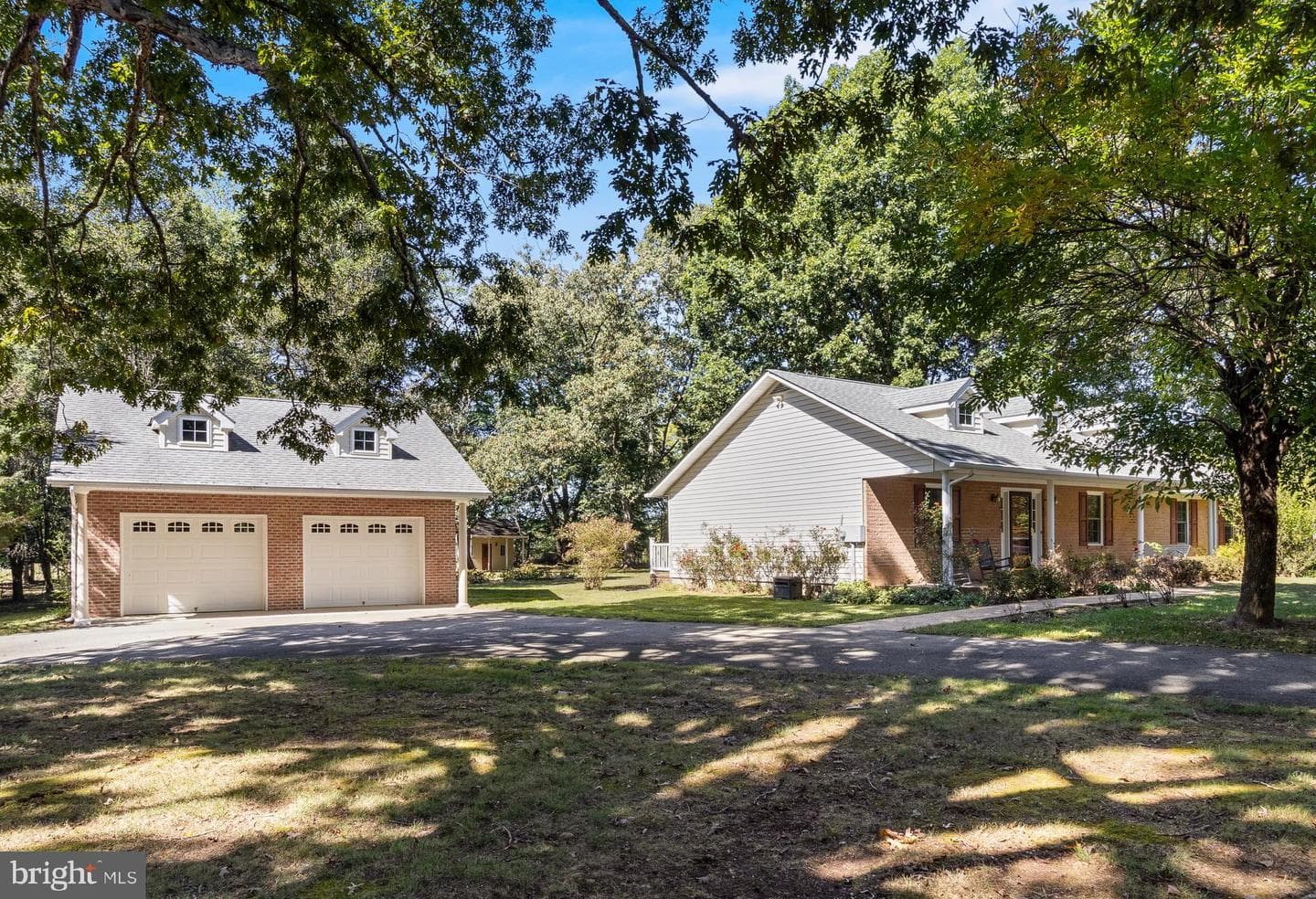 7575 Dolly Drive photo 3