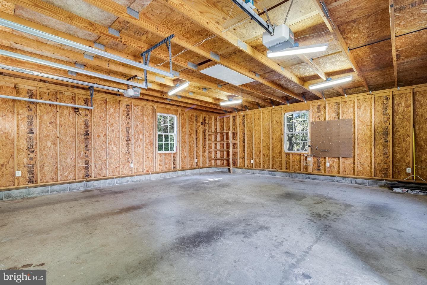 7575 Dolly Drive photo 31