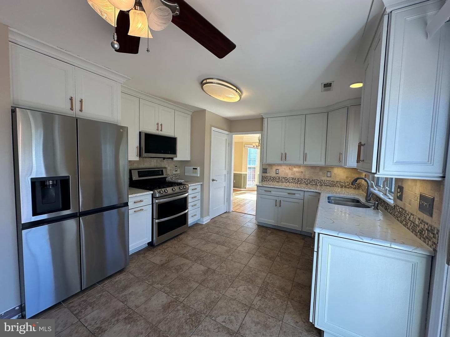 4555 Fortress Court photo 9