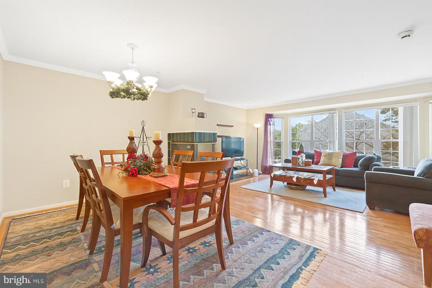 2865 Waters Edge Court photo 13