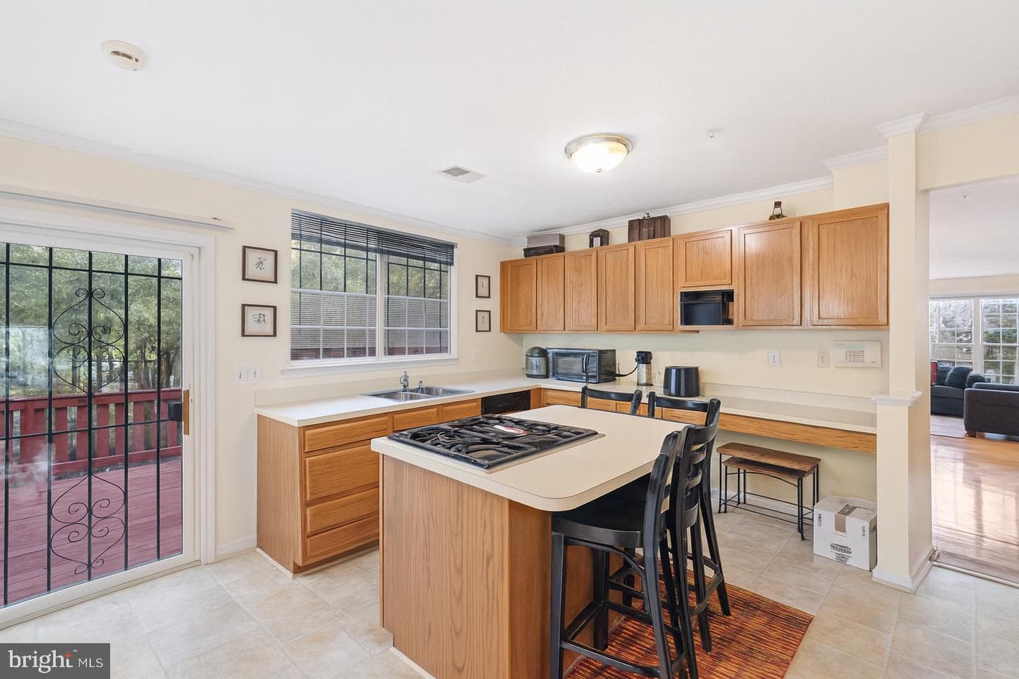 2865 Waters Edge Court photo 16