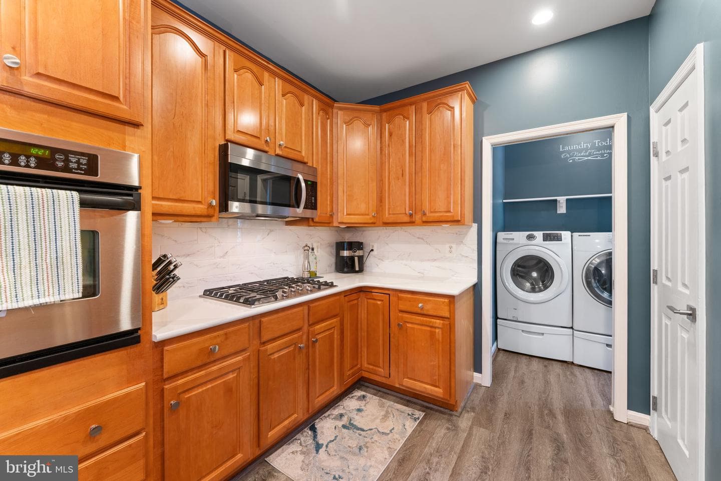 6350 Hard Bargain Cir photo 15