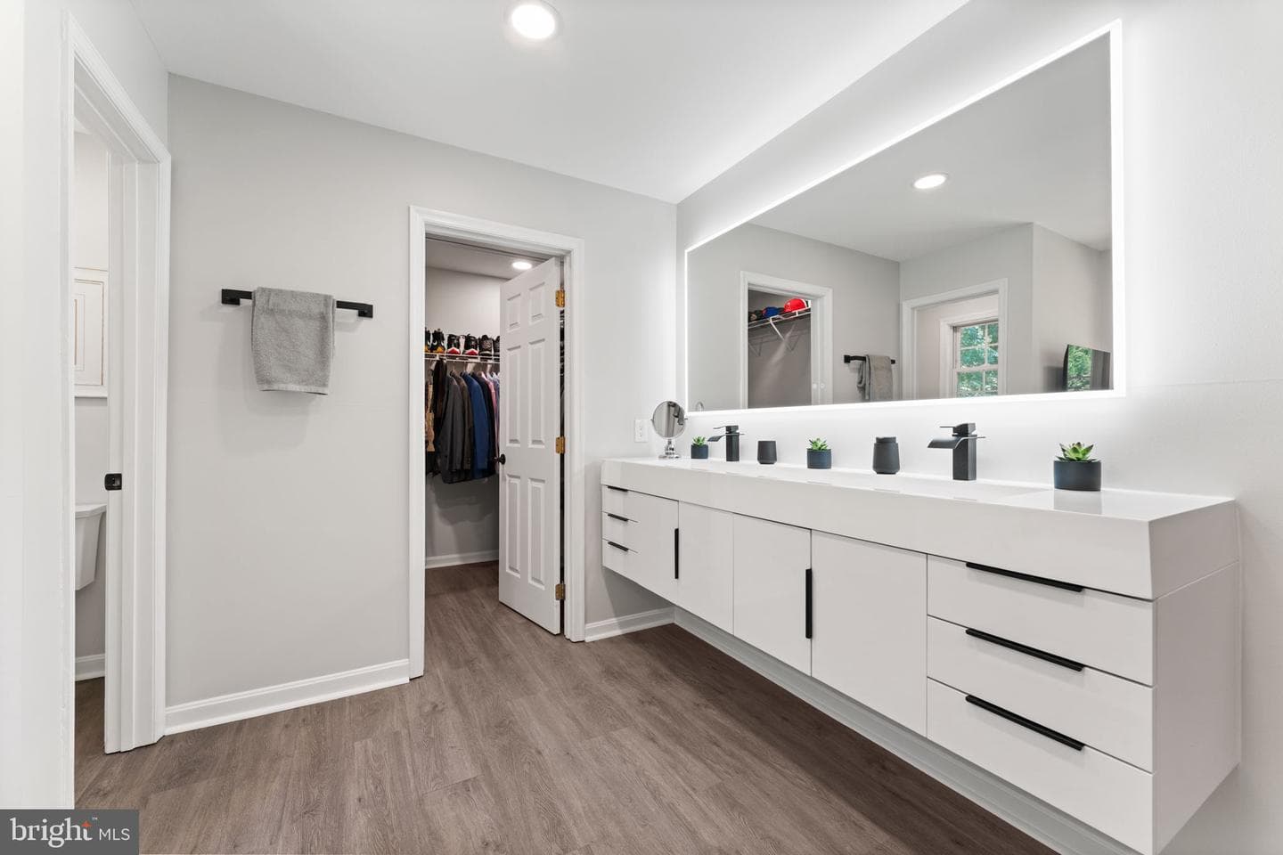 6350 Hard Bargain Cir photo 30