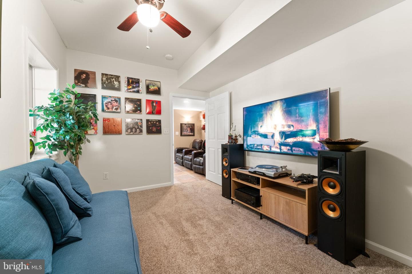 6350 Hard Bargain Cir photo 44