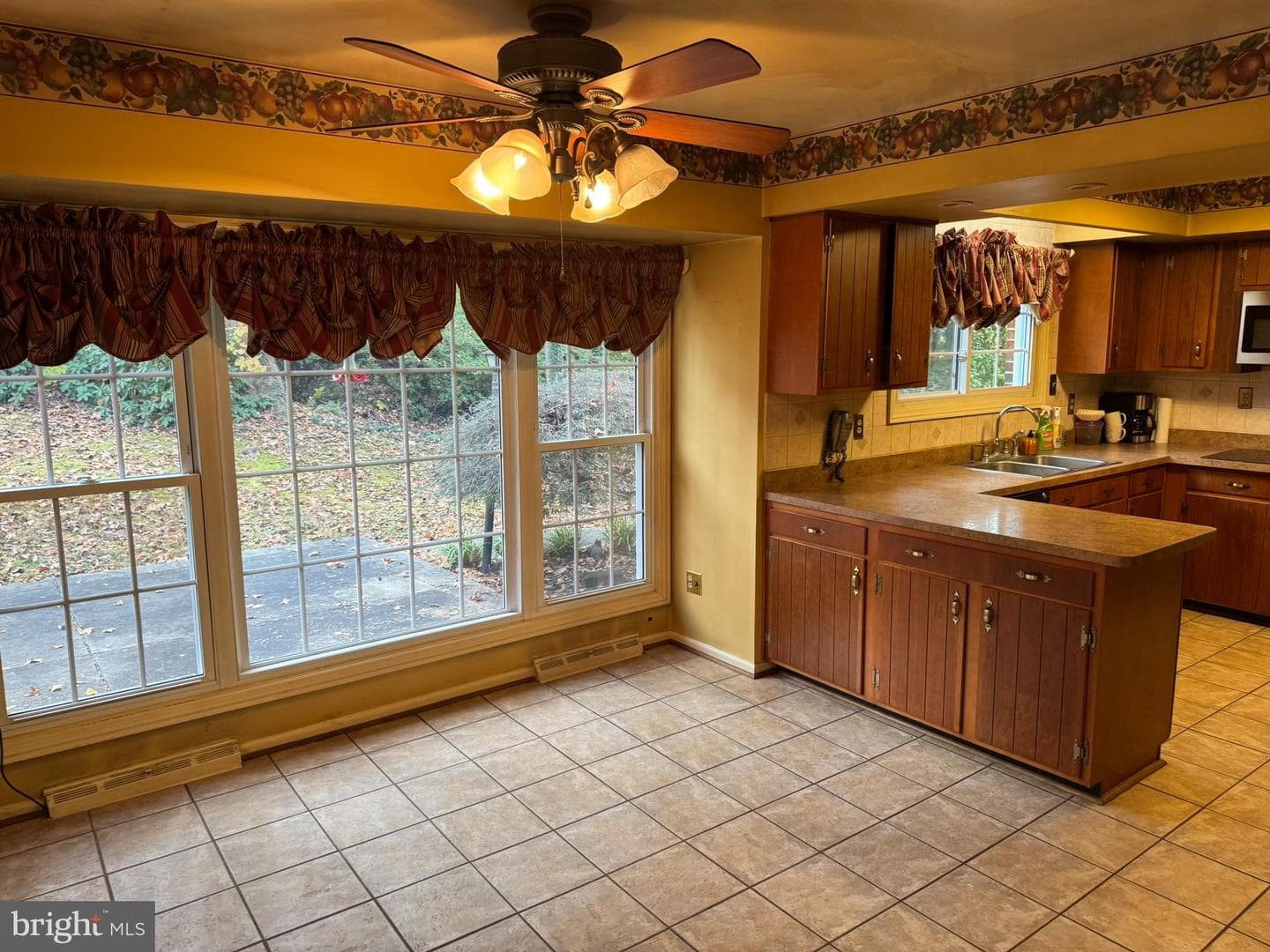 6250 Sleepy Hollow Road photo 28
