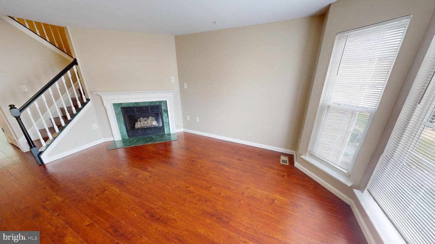 10611 Riva Place photo 13
