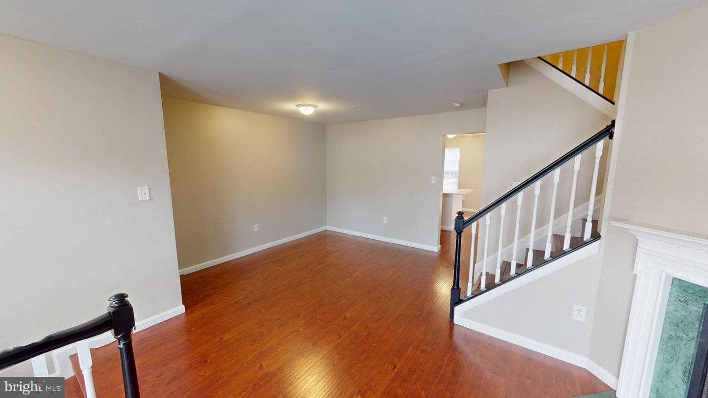 10611 Riva Place photo 15