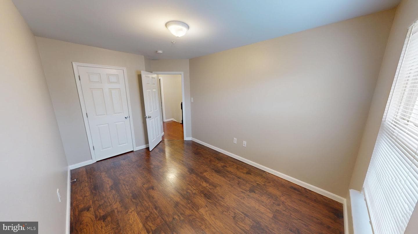 10611 Riva Place photo 48