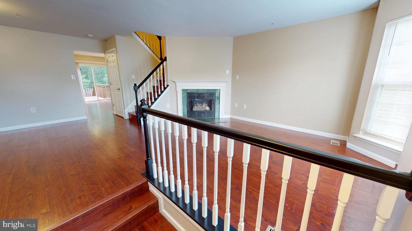 10611 Riva Place photo 5