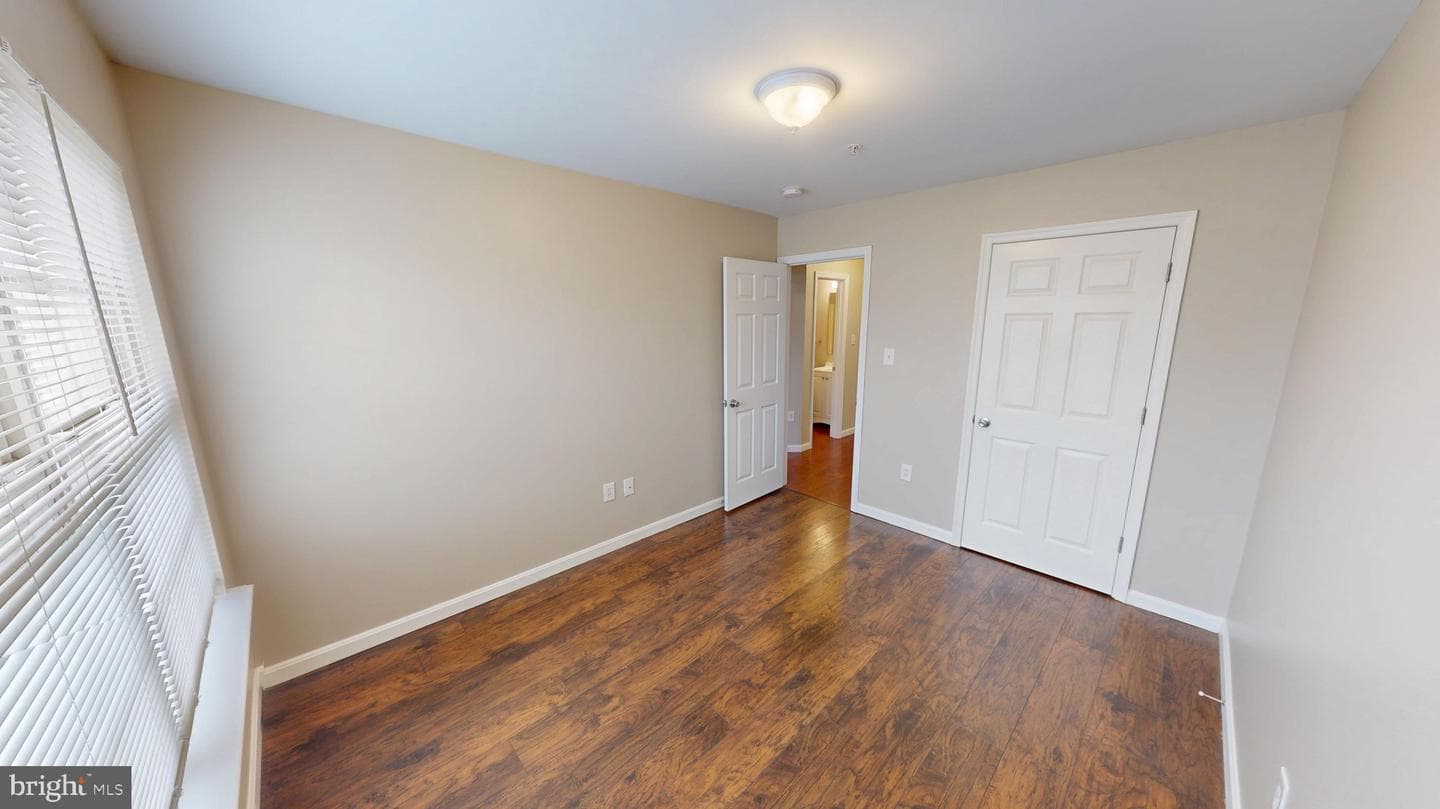 10611 Riva Place photo 52