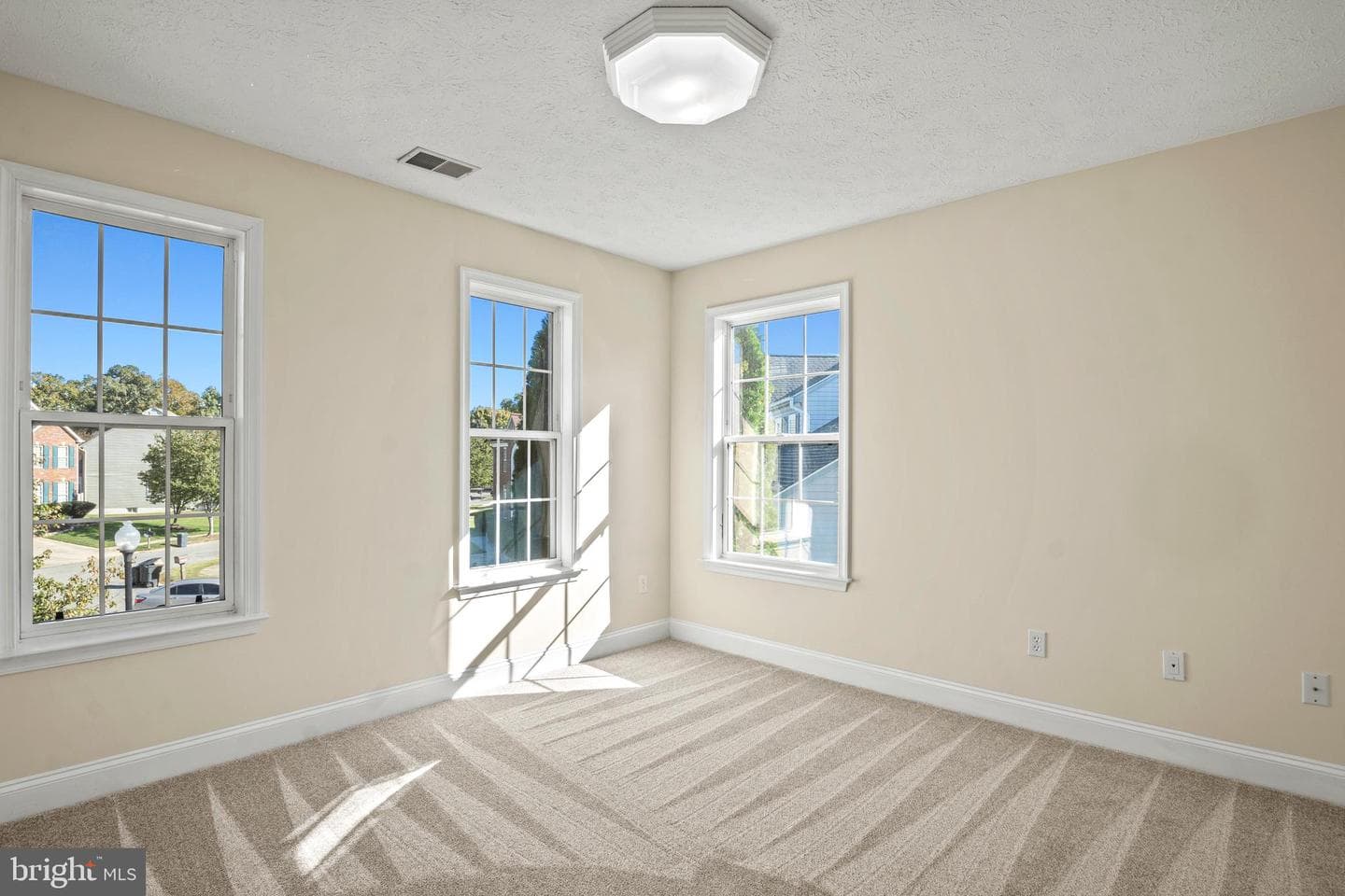 8201 Bishopsgate Lane photo 24