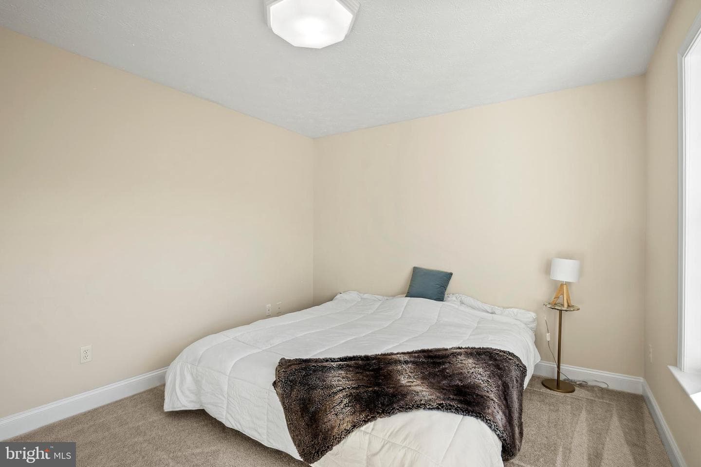 8201 Bishopsgate Lane photo 27