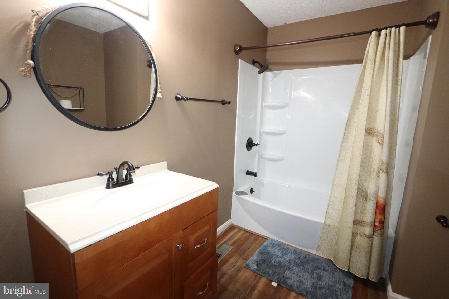 8798 Gunston Road photo 24