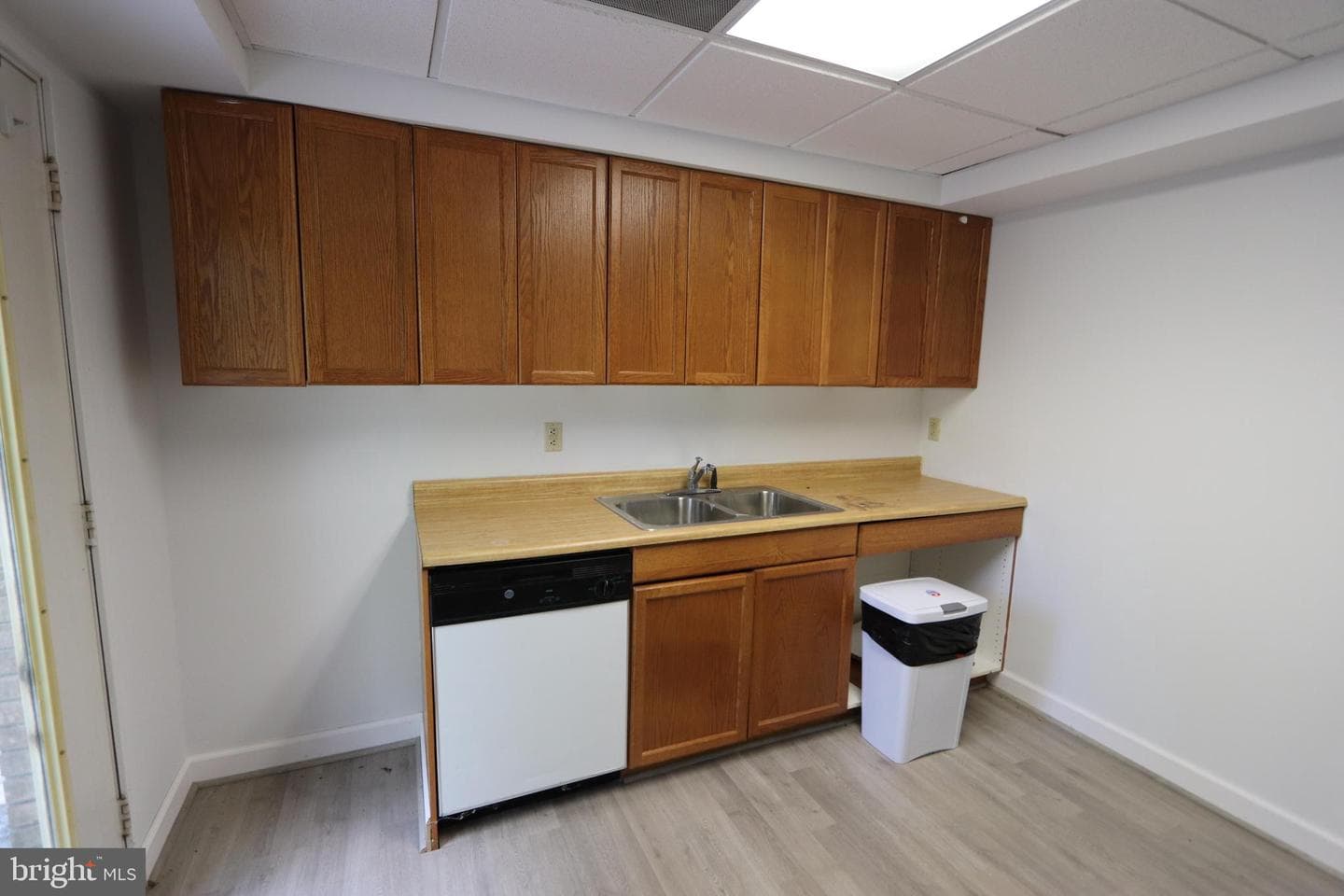 8798 Gunston Road photo 32