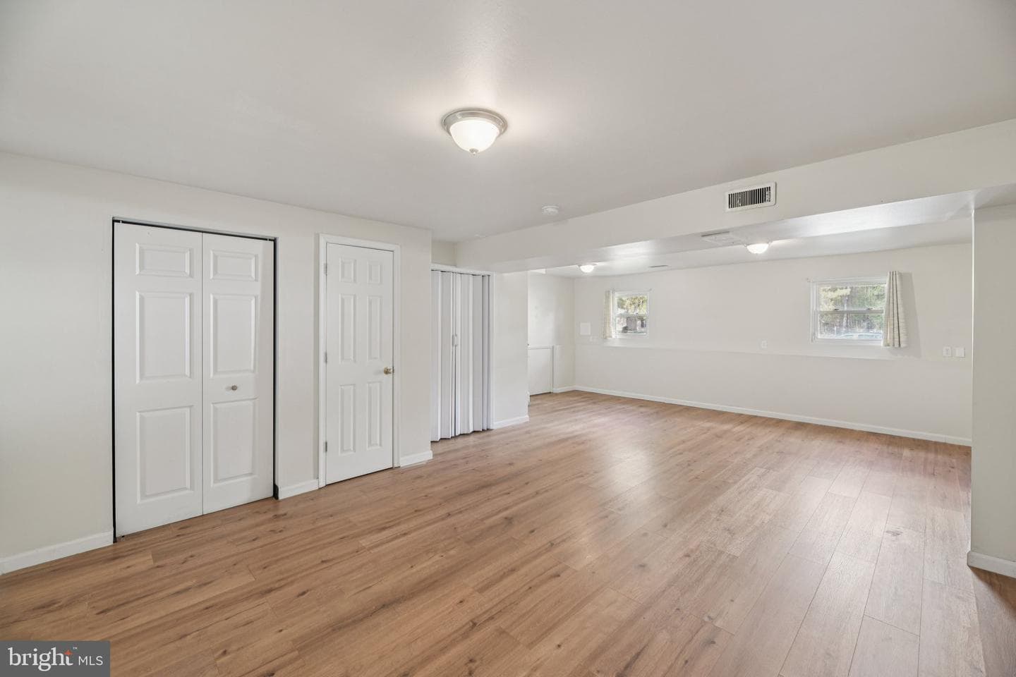 6 Castletown Court photo 29