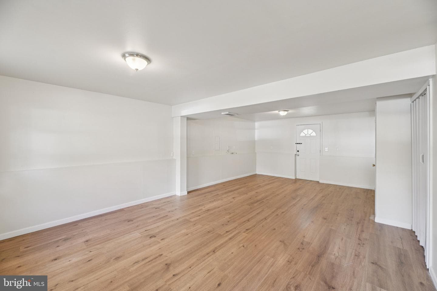 6 Castletown Court photo 32
