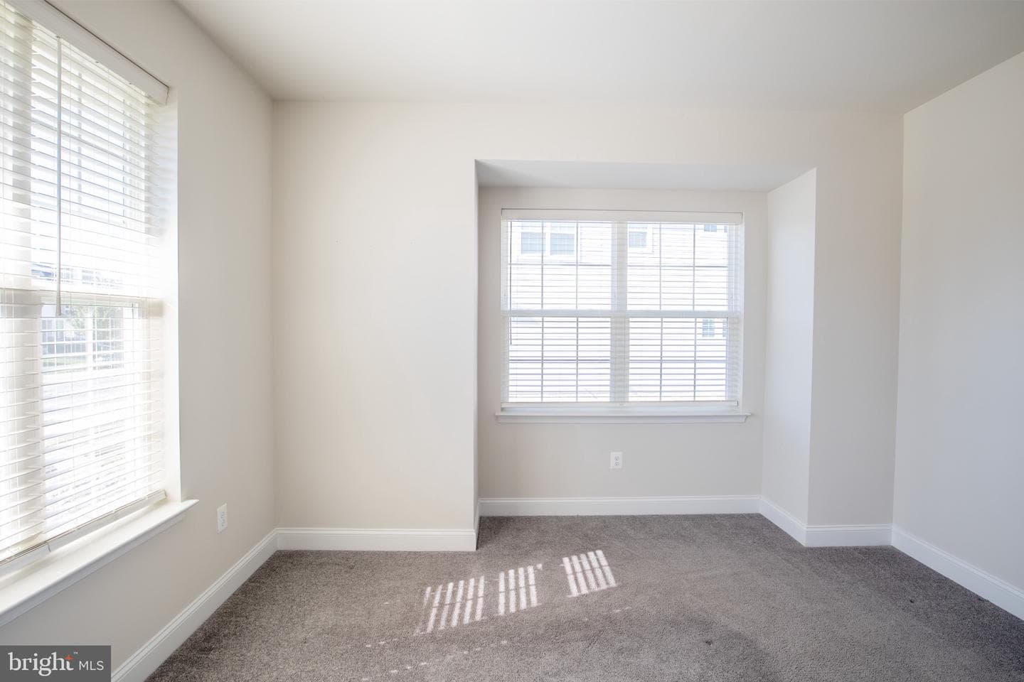 4550 Shakespeare Circle photo 12